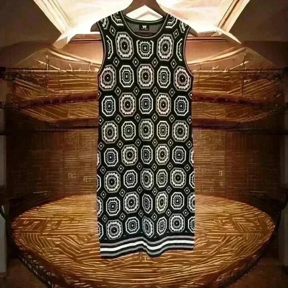 W By Worth 100% Wool Geometric Print Sweater Dress Camel Ivory Black Brown Sz S - Picture 11 of 12